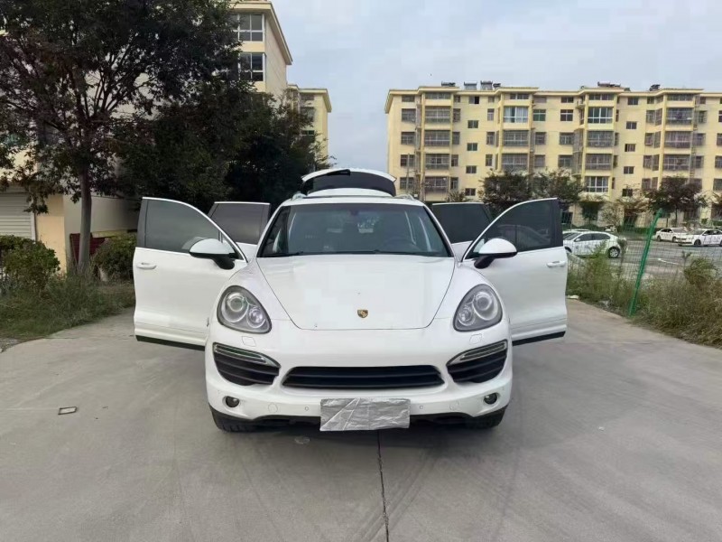 徐州14年保时捷卡宴7