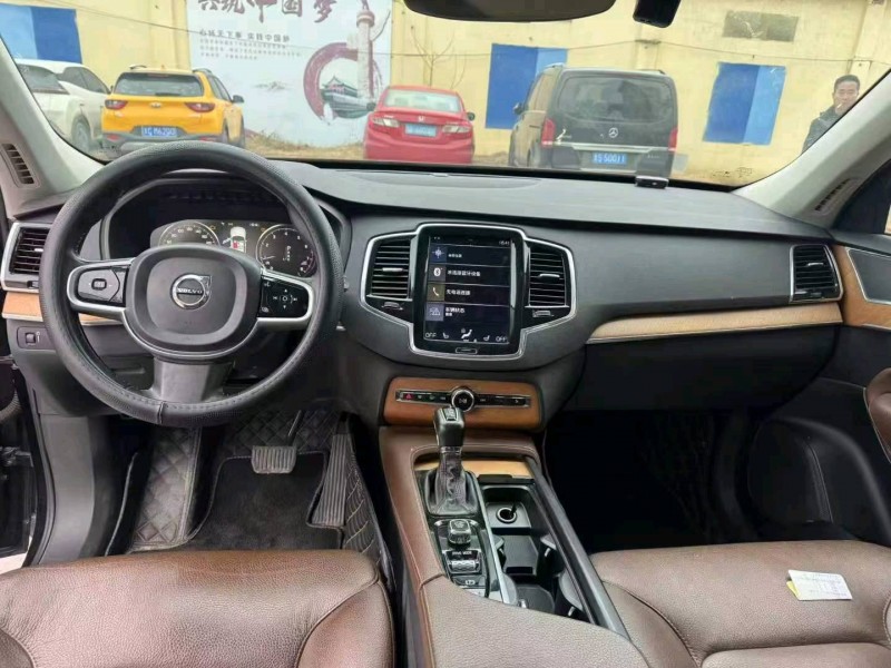 徐州19年沃尔沃XC909