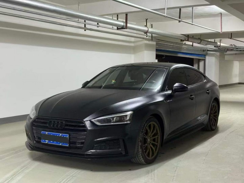 新乡20年奥迪A52