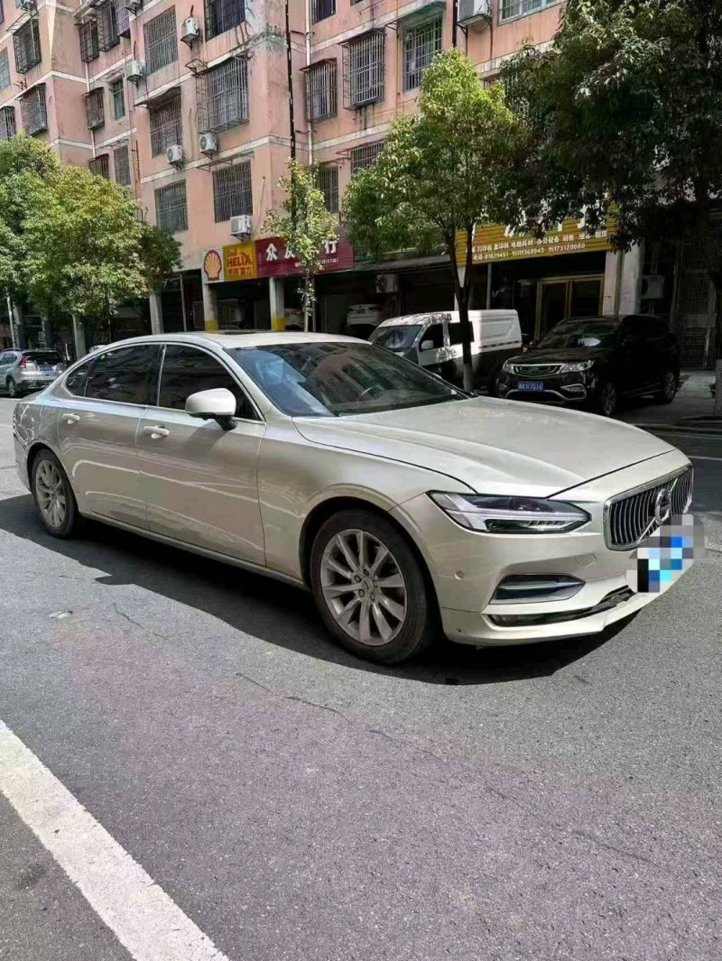 长沙17年沃尔沃S902