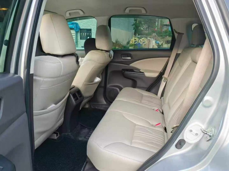 汕头13年本田CRV4