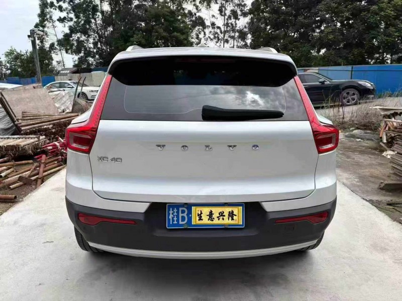 珠海20年沃尔沃XC409