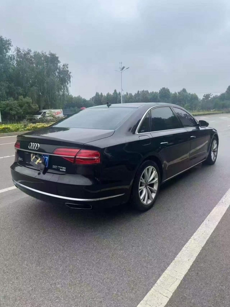枣庄14年奥迪A8L9
