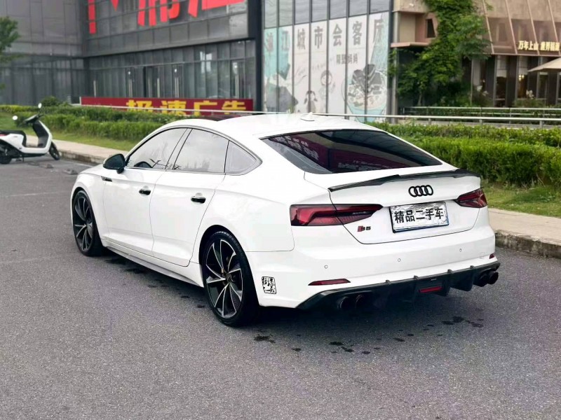 金华18年奥迪A57