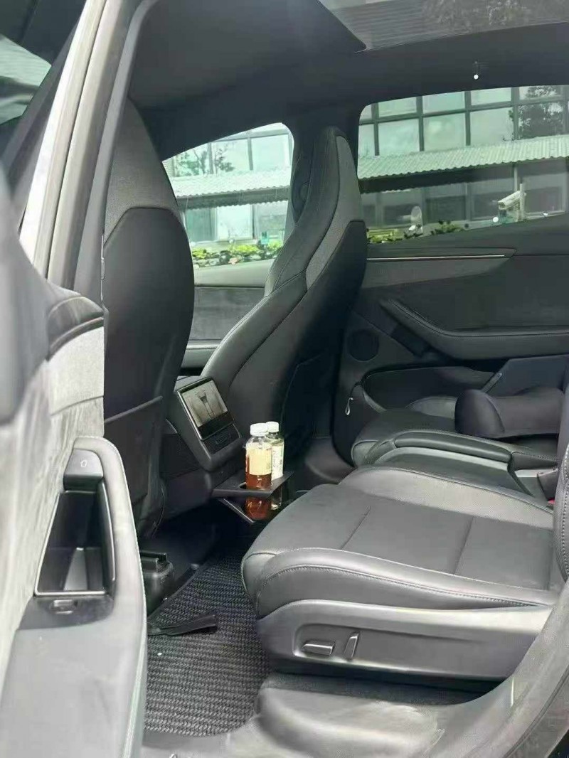 汕头25年特斯拉MODEL Y4
