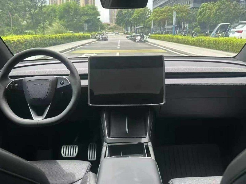 汕头25年特斯拉MODEL Y6