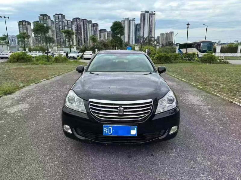 南宁10年丰田皇冠1