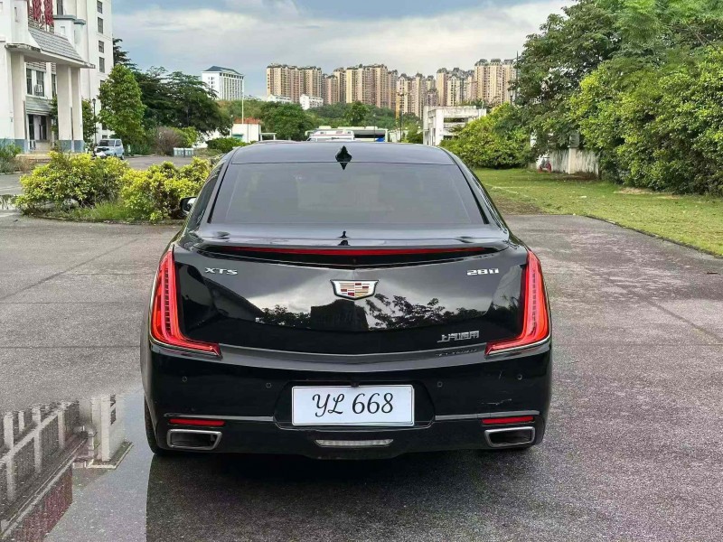 南宁19年凯迪拉克XTS9