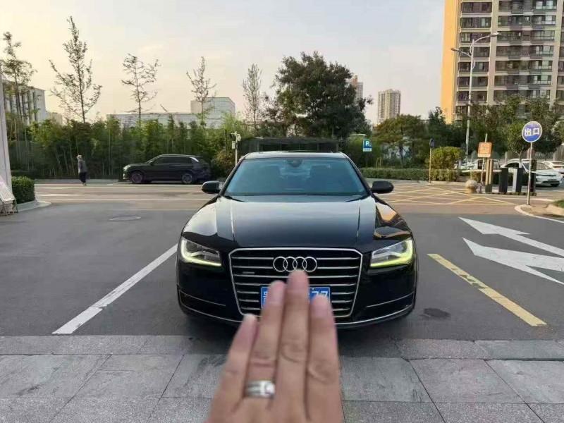 枣庄15年奥迪A8L1