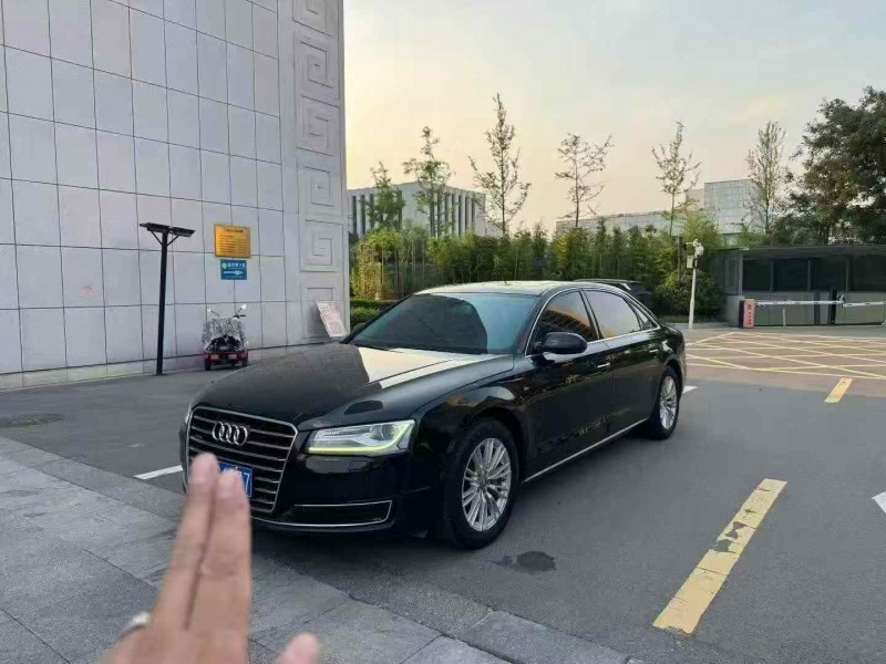 枣庄15年奥迪A8L2