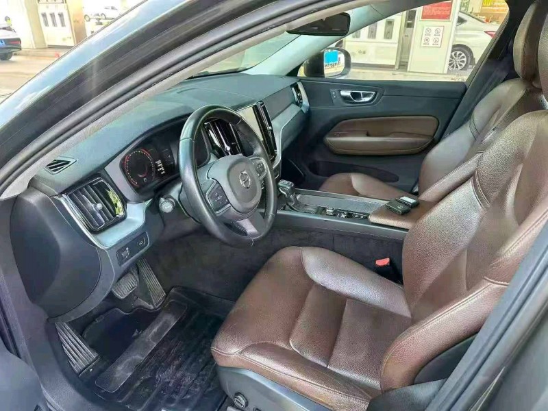 珠海20年沃尔沃XC609
