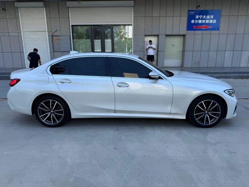 濟寧22年寶馬3系4
