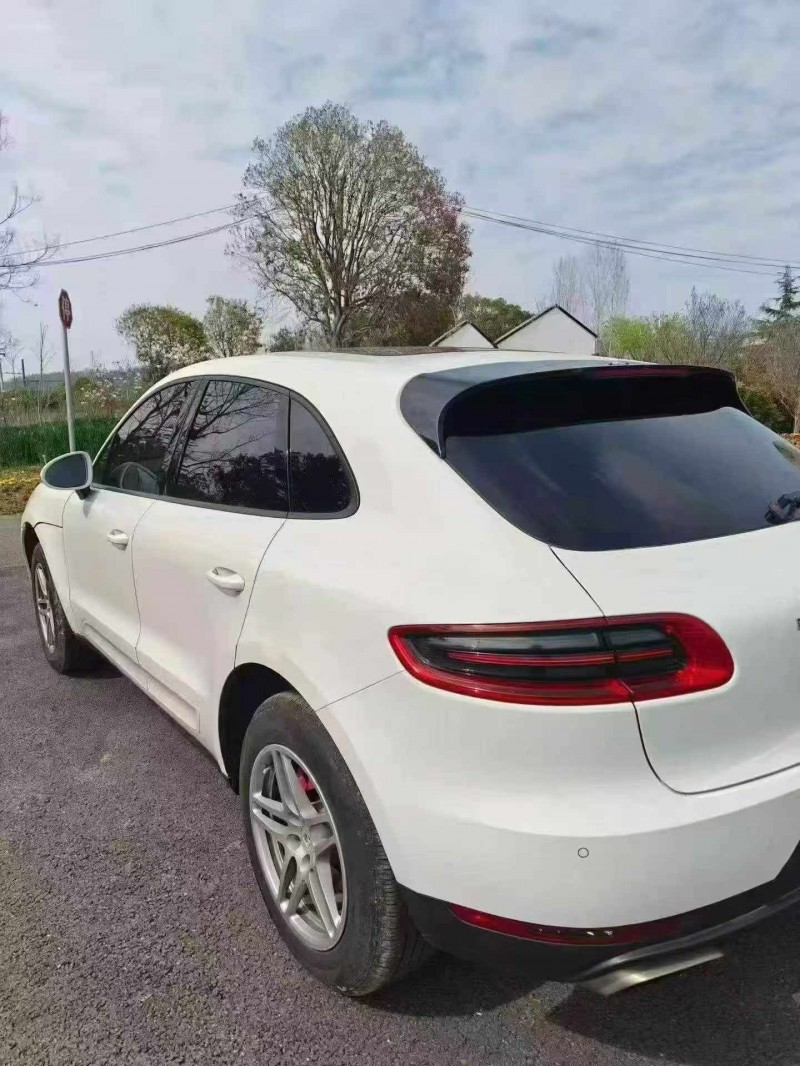 淮北16年保时捷Macan8