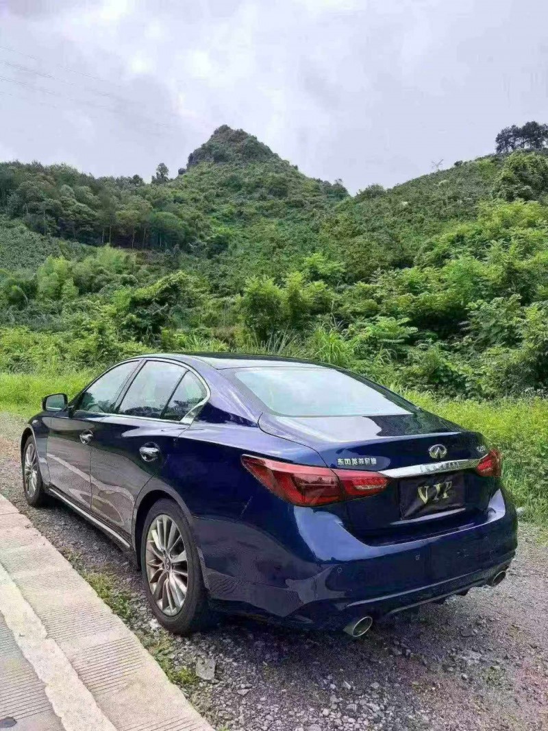 北海23年英菲尼迪Q50L8