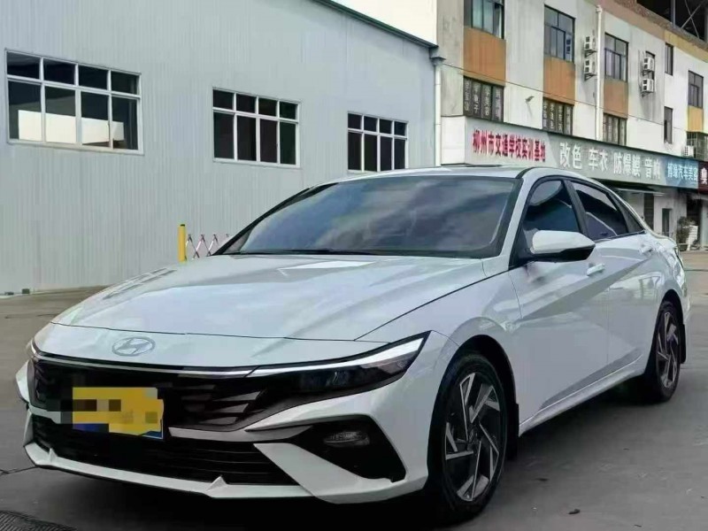 梧州25年现代伊兰特2