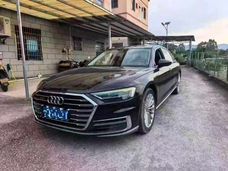 三明18年奥迪A8L2