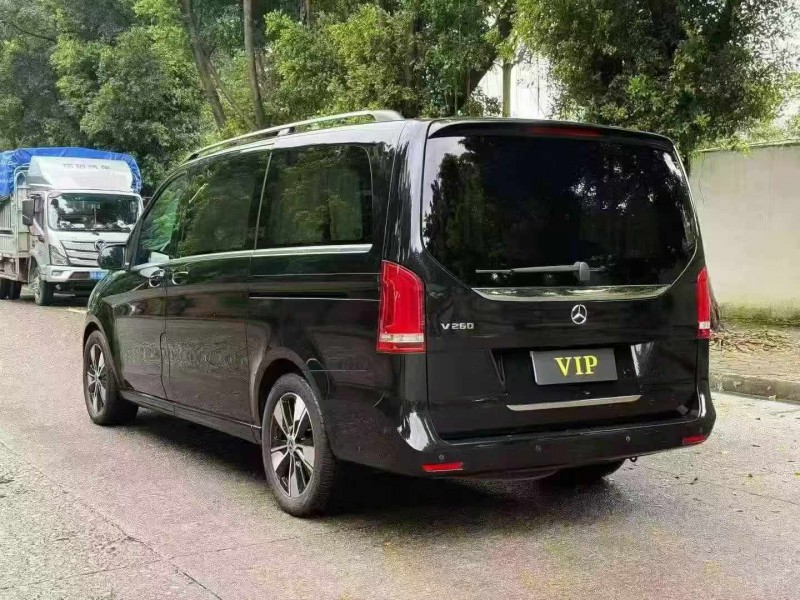 梧州21年奔驰V7