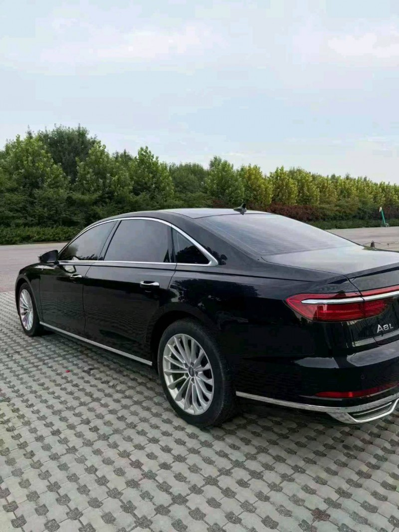 东营20年奥迪A8L7