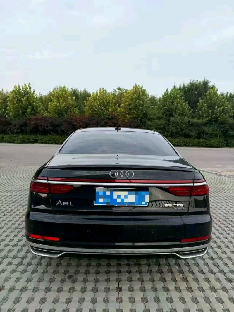 东营20年奥迪A8L9