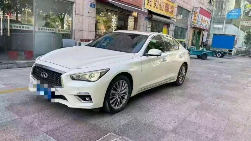 常州20年英菲尼迪Q502