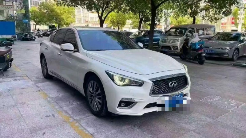 常州20年英菲尼迪Q503