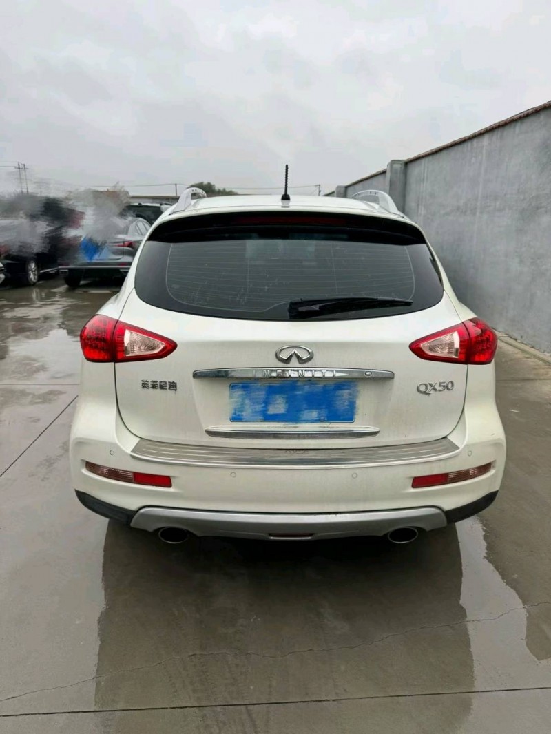 济南17年英菲尼迪QX503