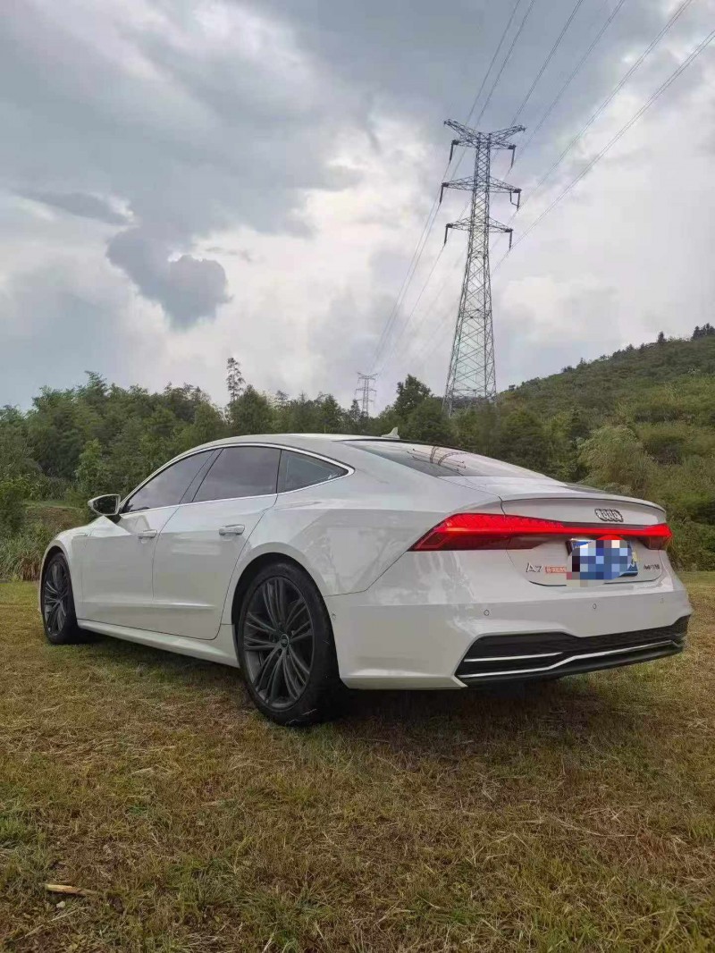 九江23年奥迪A7L9
