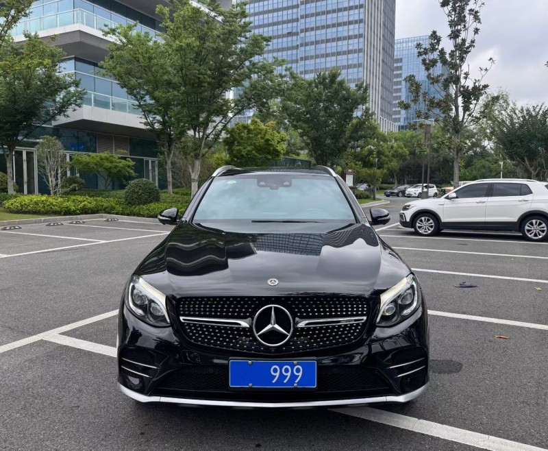 盐城19年奔驰GLC1