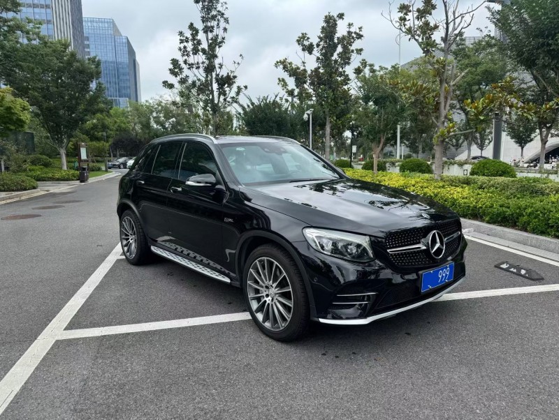 盐城19年奔驰GLC3