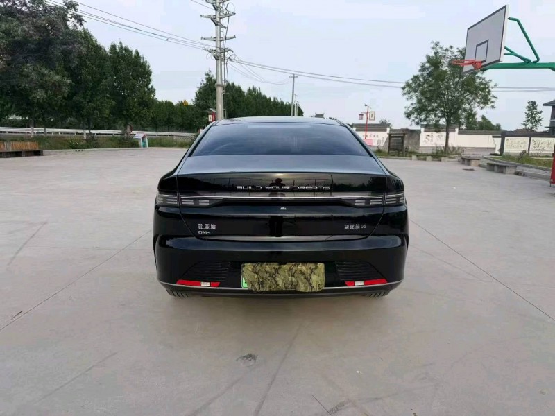徐州24年比亚迪驱逐舰9