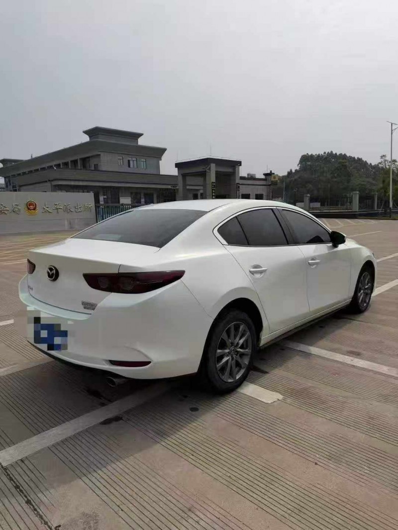 北海21年马自达昂克赛拉8