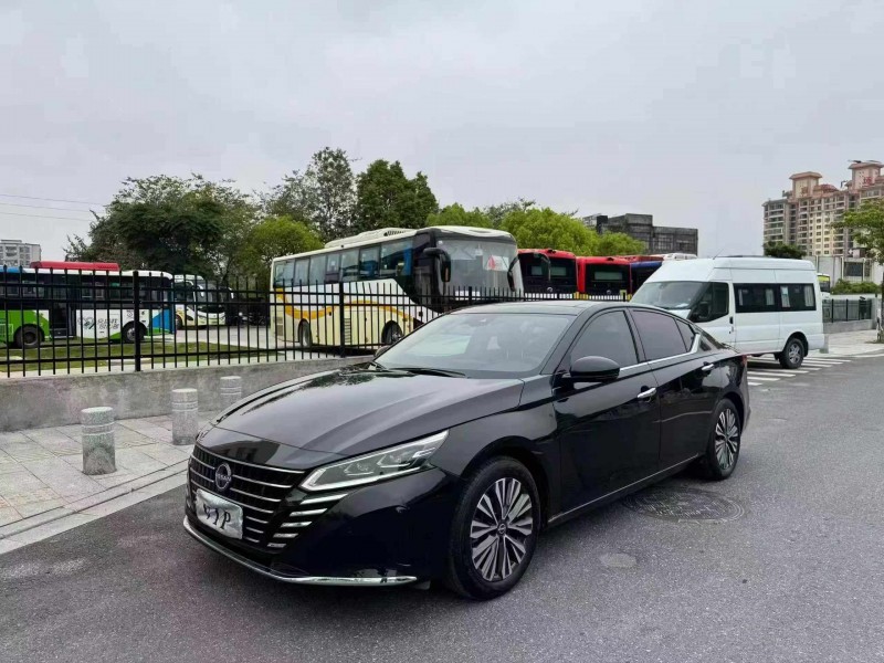 汕頭24年日產天籟3