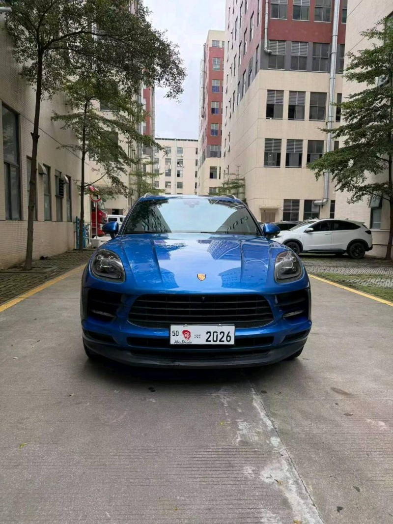 佛山19年保时捷Macan1