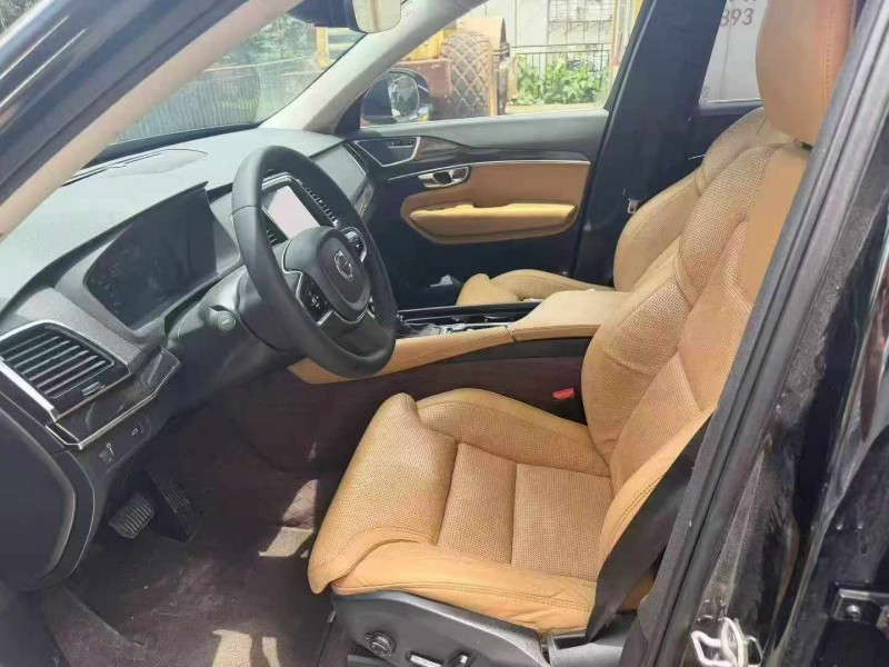 昭通16年沃尔沃XC907