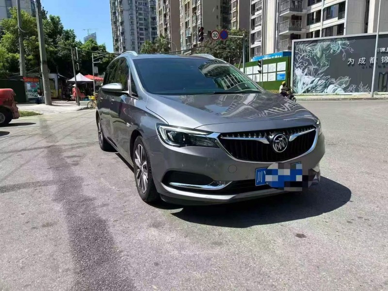 成都22年别克GL62