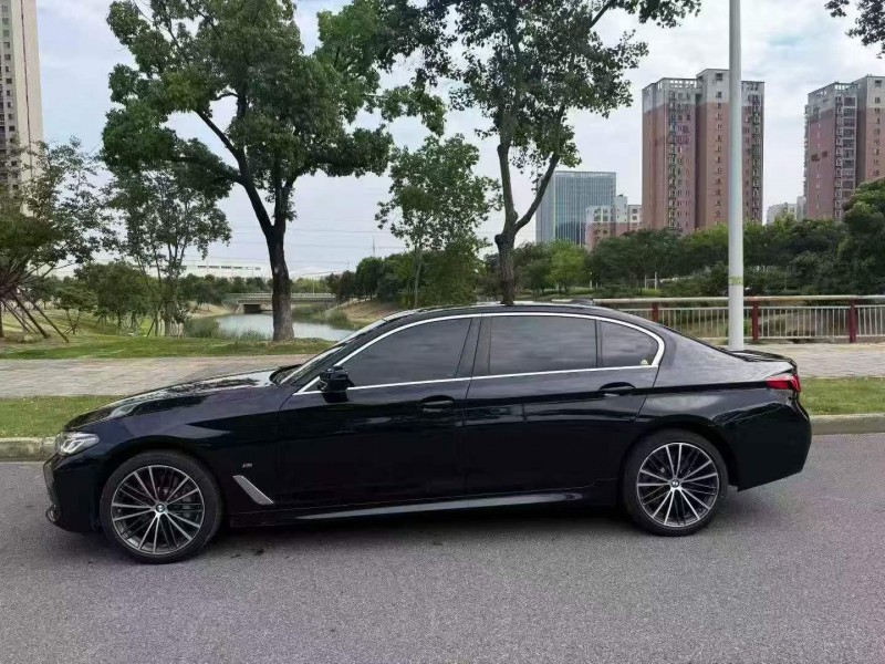 徐州23年宝马5系8