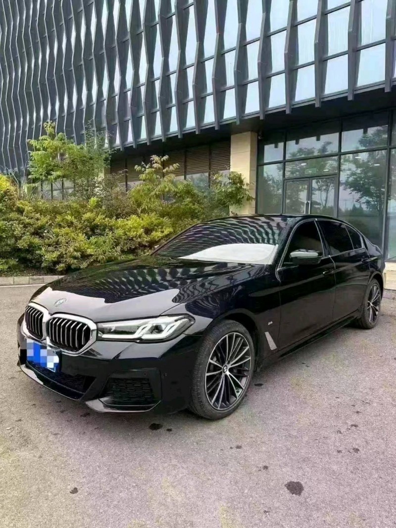 徐州22年宝马5系3