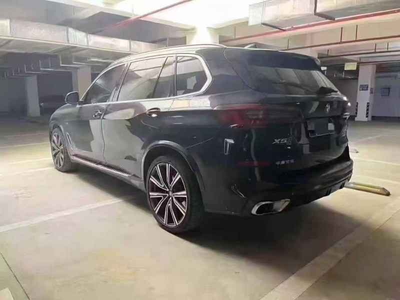 广州23年宝马X57
