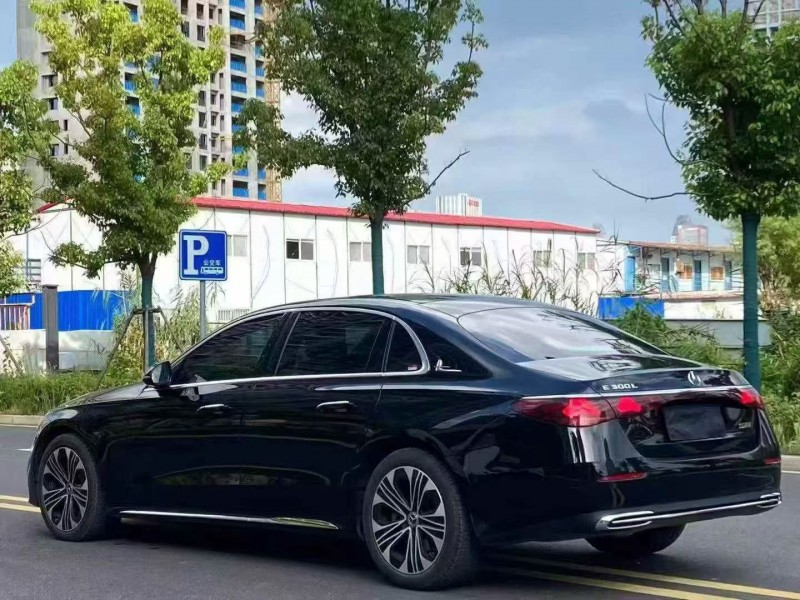 宜昌25年奔驰E5
