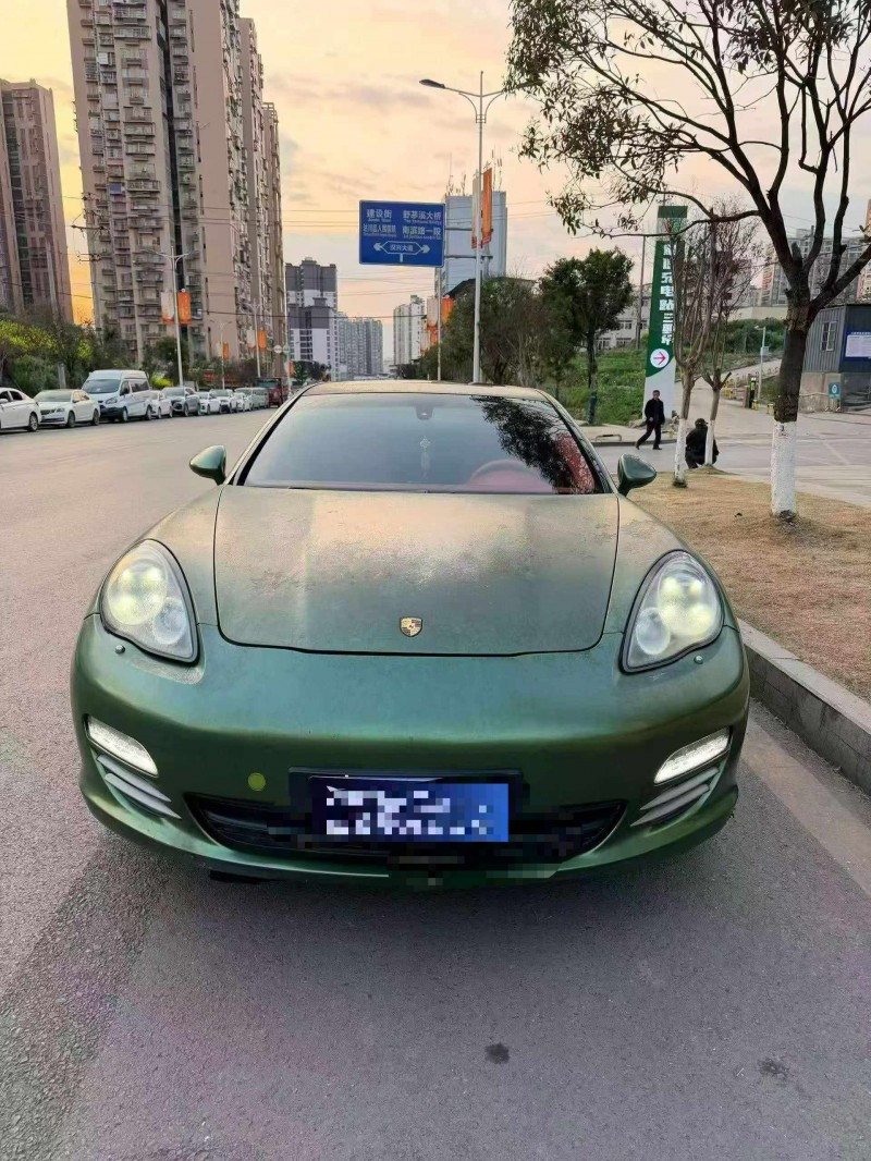 泸州10年保时捷帕拉梅拉1