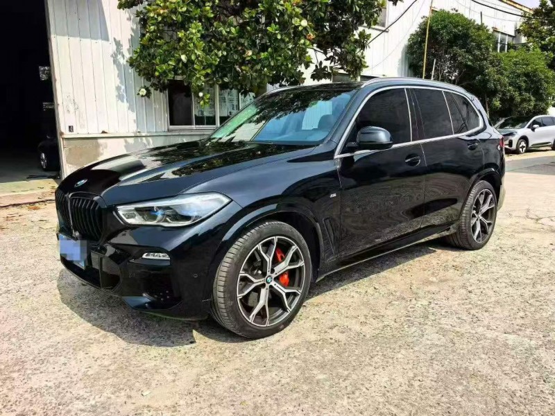 常州21年宝马X52