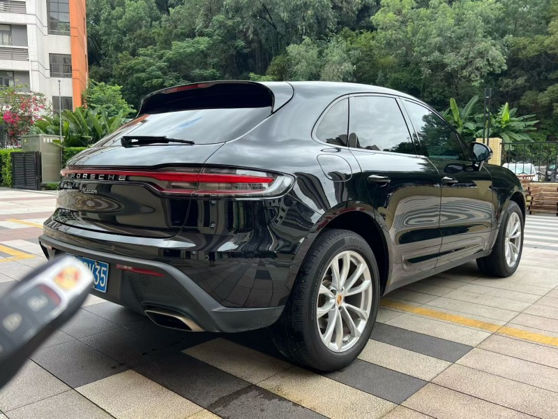 佛山23年保时捷Macan8