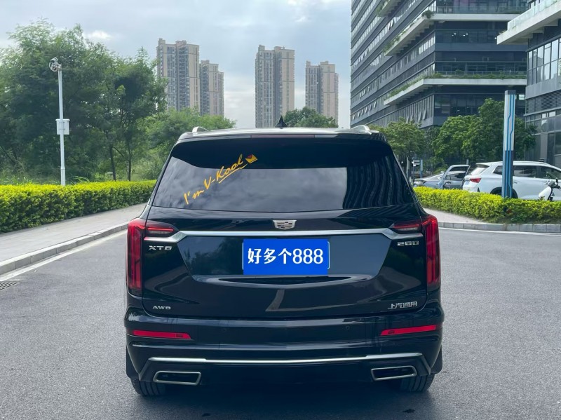 深圳20年凯迪拉克XT68