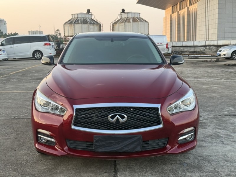 东莞15年英菲尼迪Q50L1