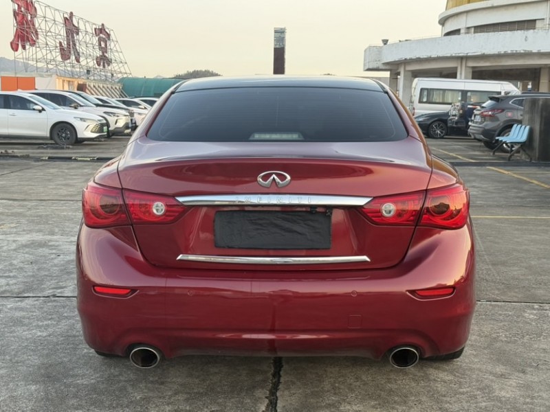 东莞15年英菲尼迪Q50L8