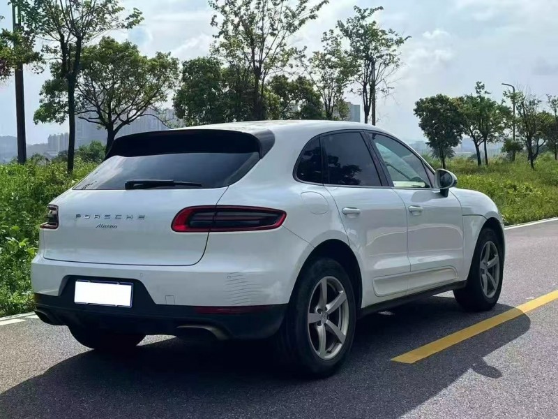 苏州17年保时捷Macan8