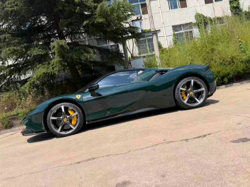 烟台22年法拉利SF903