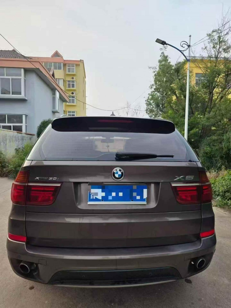 东营12年宝马X59