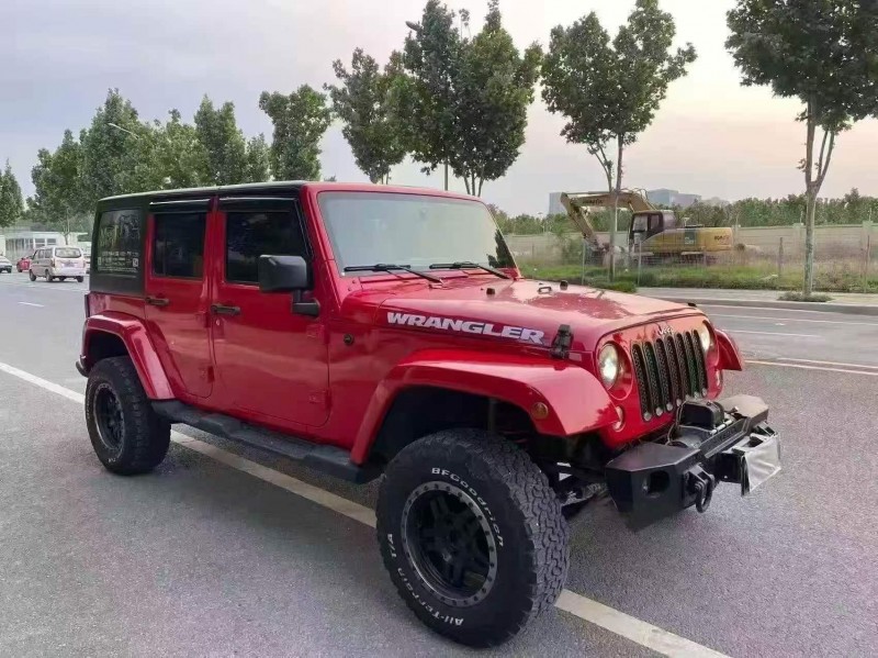 鹤壁15年Jeep牧马人2