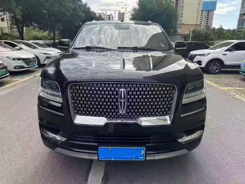 苏州21年林肯领航员1